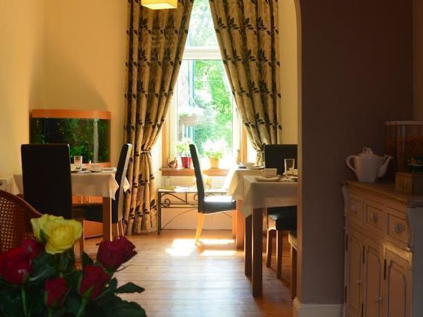 Ben A'An House Bed & Breakfast Callander Exterior photo
